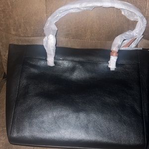 Women’s Fossil UConn Huskies Tote